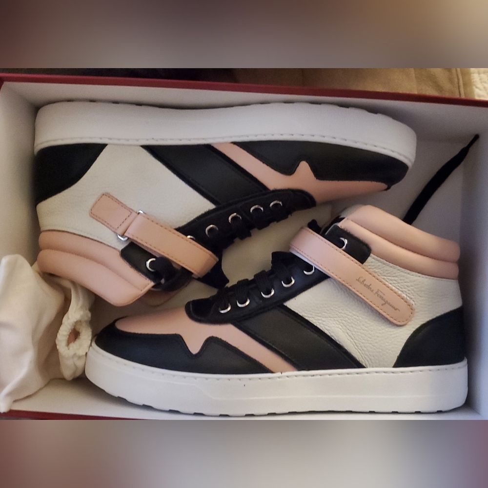 NIB * Authentic Salvatore Ferragamo Noe Leather High Top Sneakers. Size 9.5